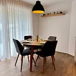 Апартаменти Coral Und Zermatter Stadel