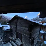 Apartment Coral Und Zermatter Stadel Zermatt