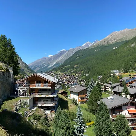Coral Und Zermatter Stadel Apartmán Zermatt